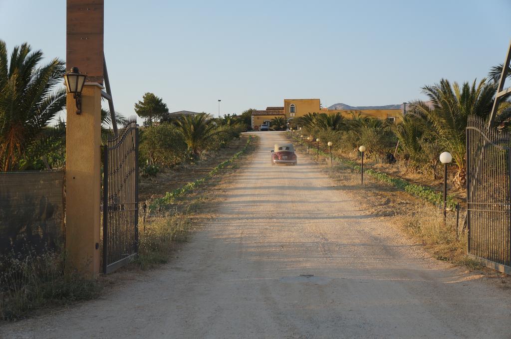 Baglio Pocoroba Villa กาลาตาฟีมี ภายนอก รูปภาพ
