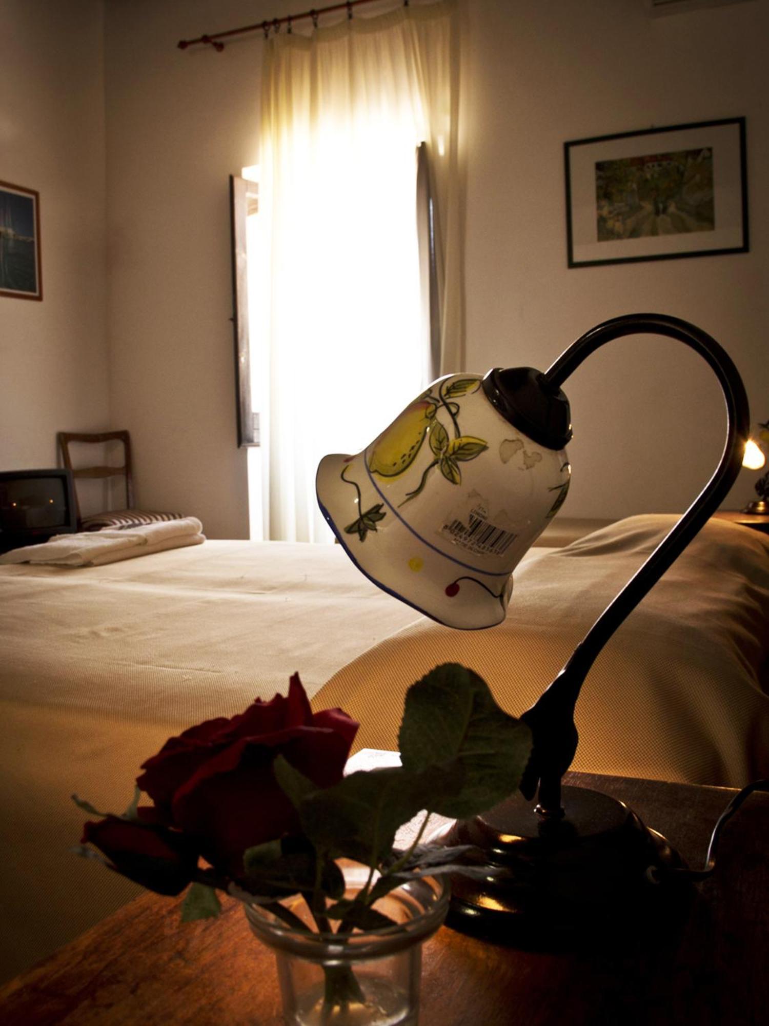 Baglio Pocoroba Villa กาลาตาฟีมี ห้อง รูปภาพ